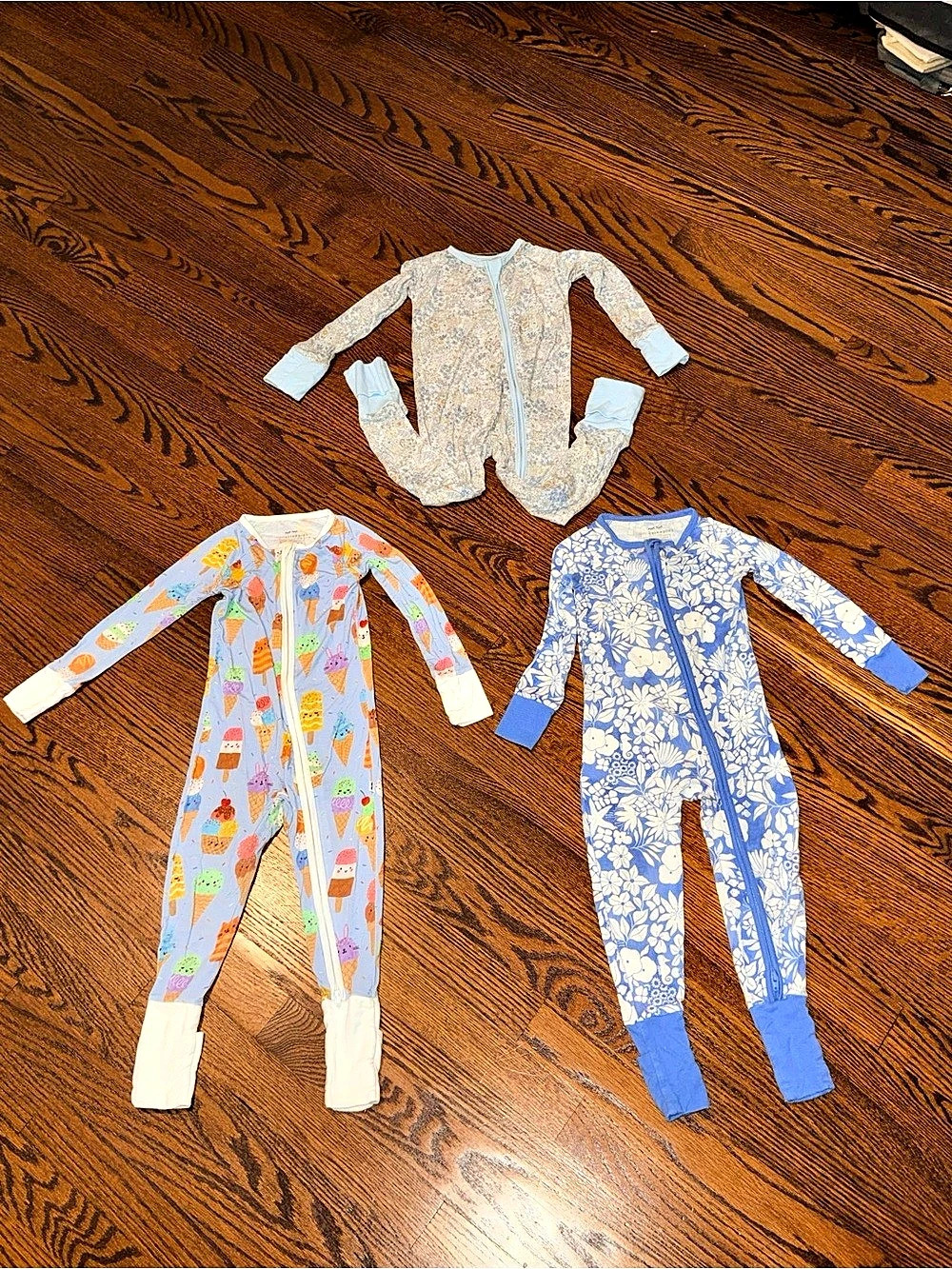 Little Sleepies Zippy Bundle 18-24 Months like new